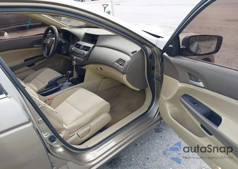 2009 Honda Accord 2.4 Lx-P из США, поврежденный, VIN 1HGCP264X9A053103